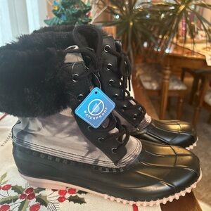 Bass Black and Gray Winter Boots